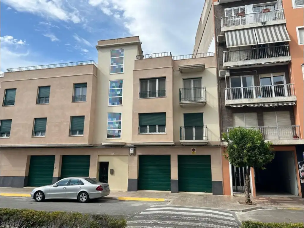 Flat for sale in Carcaixent