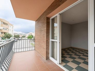 Appartamento con balcone in vendita a Calle Adeodato Altamirano