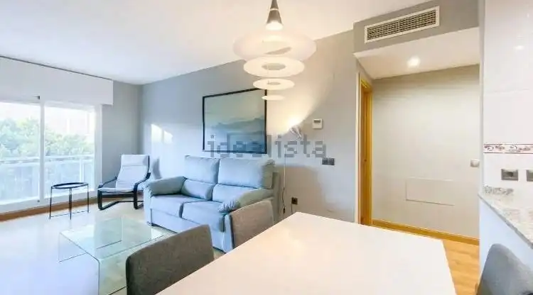 Sala de estar de Piso en venta en Málaga con Aire acondicionado, Parquet y Piscina comunitaria