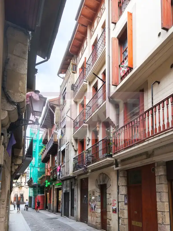 Balcony of Flat for sale in Errenteria  with Heating, Furnished and Balcony