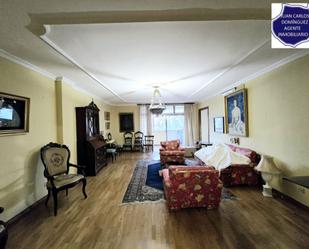 Living room of Flat for sale in Las Palmas de Gran Canaria  with Terrace and Furnished