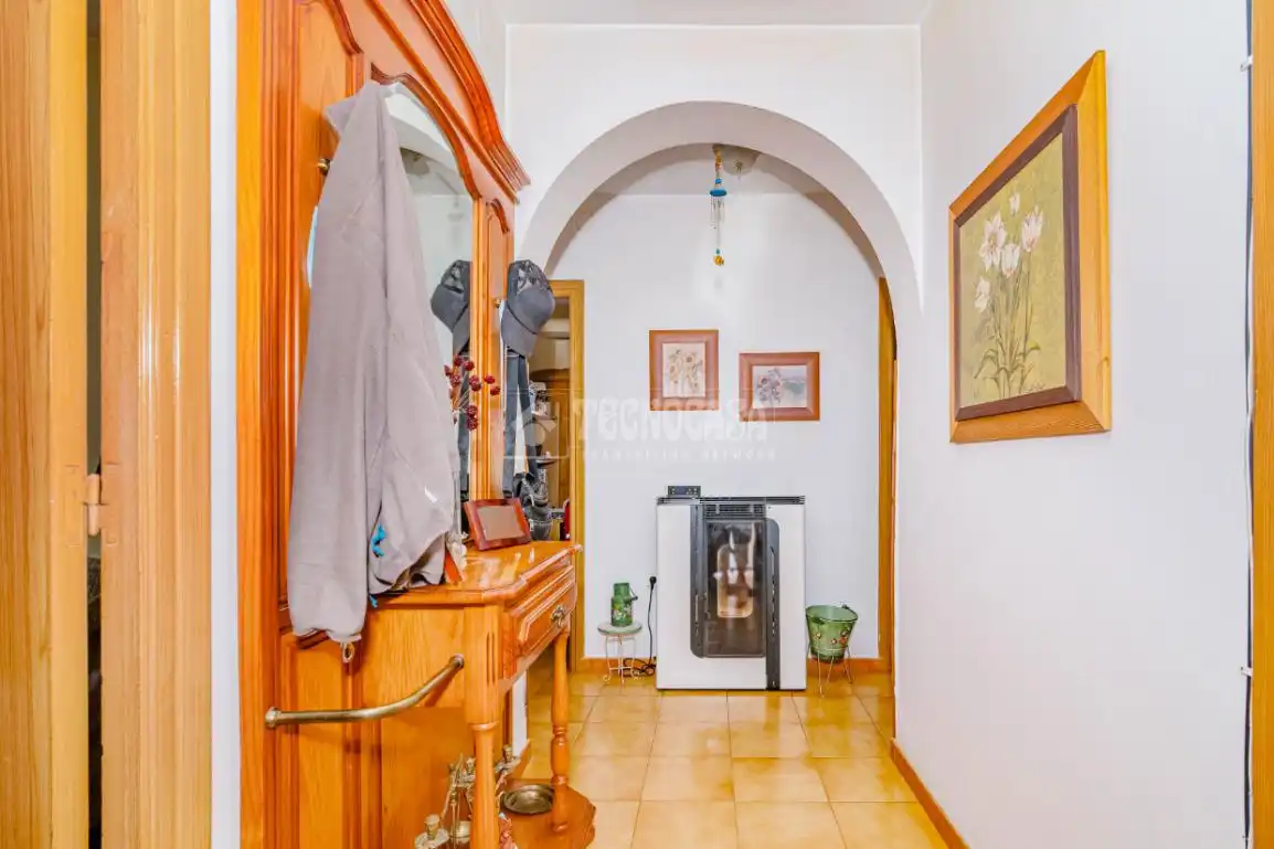 Piso en venta en Loja con Aire acondicionado, Amueblado y Balcón