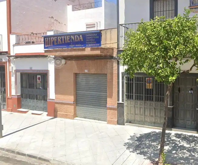 Casa adosada en venda en Dos Hermanas