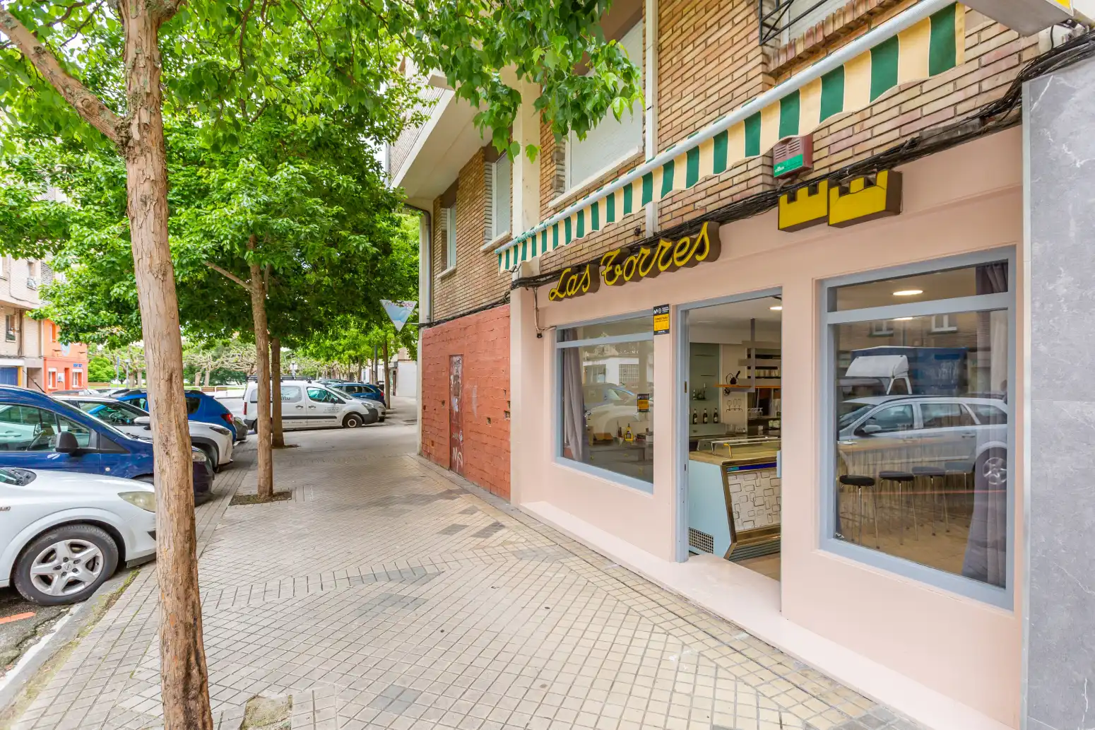 Vista exterior de Local en venda en  Pamplona / Iruña
