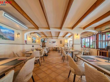 Locale commerciale in vendita a Calle Gavines 21