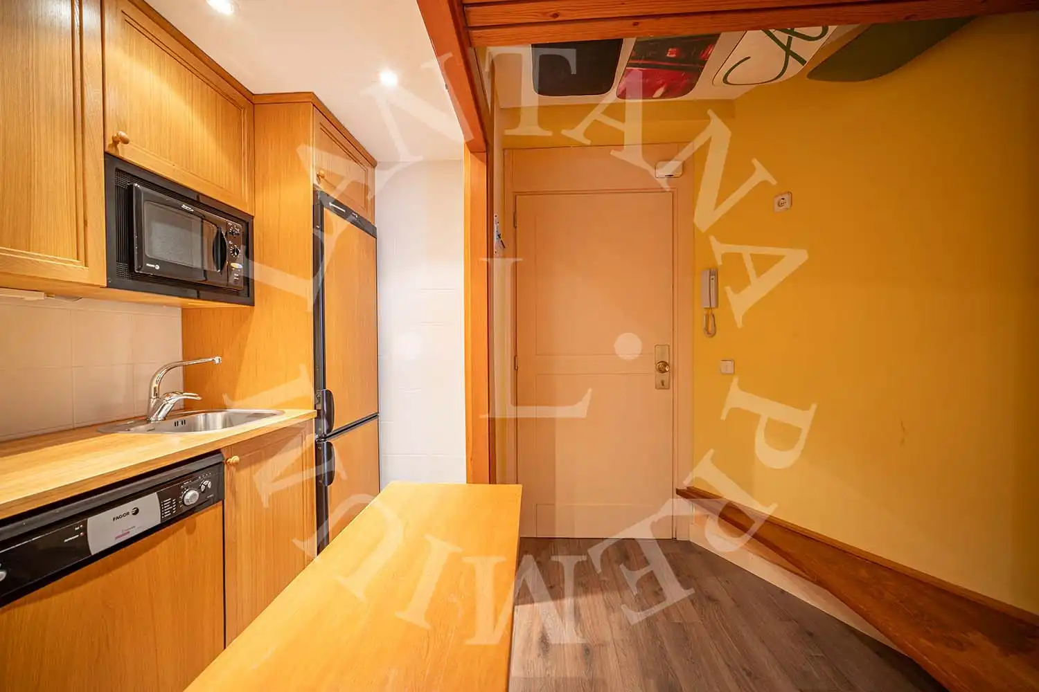 Habitación de Apartamento en venta en Naut Aran con Calefacción, Parquet y Amueblado