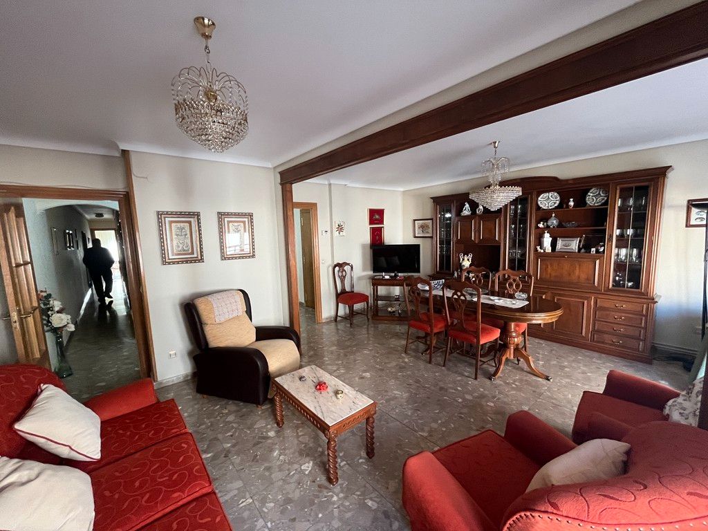 Sala d'estar de Pis en venda en  Albacete Capital amb Aire condicionat, Calefacció i Traster