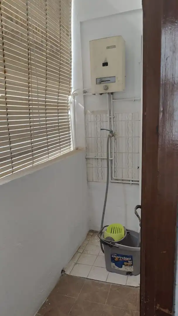Bany de Pis en venda en Xirivella amb Balcó