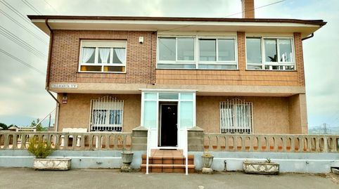 Casa en venta en Cacicedo dos viviendas, terreno, garaje y un potencial único., imatge 3