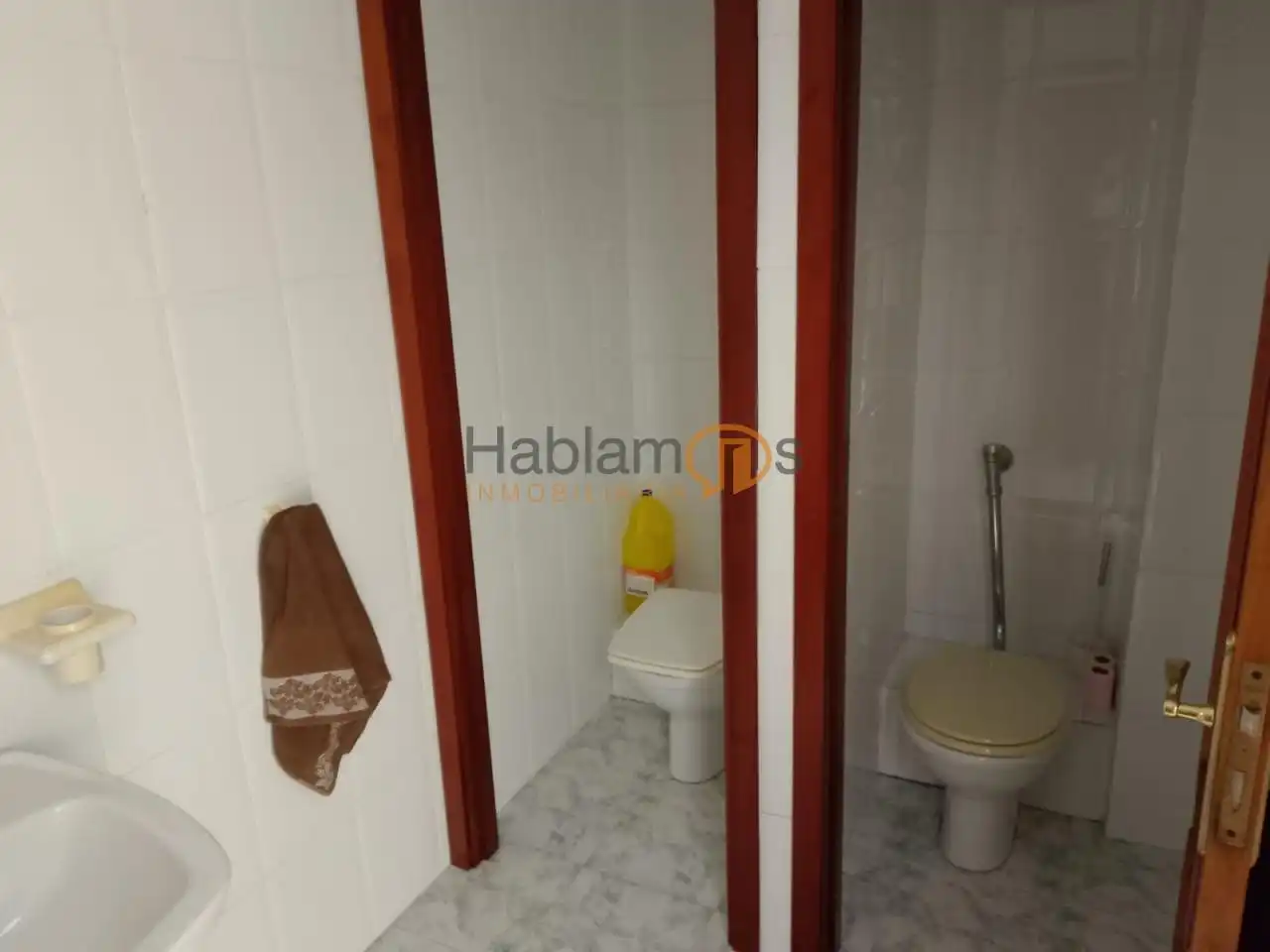 Bany de Loft en venda en Vigo  amb Calefacció, Terrassa i Moblat