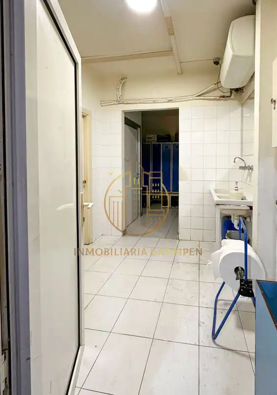 Baño de Nave industrial de alquiler en Aduna