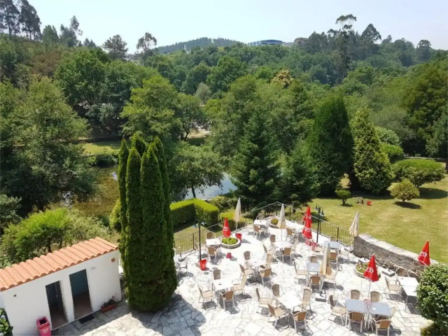 Terraza de Casa o chalet en venta en A Lama   con Jardín privado y Amueblado