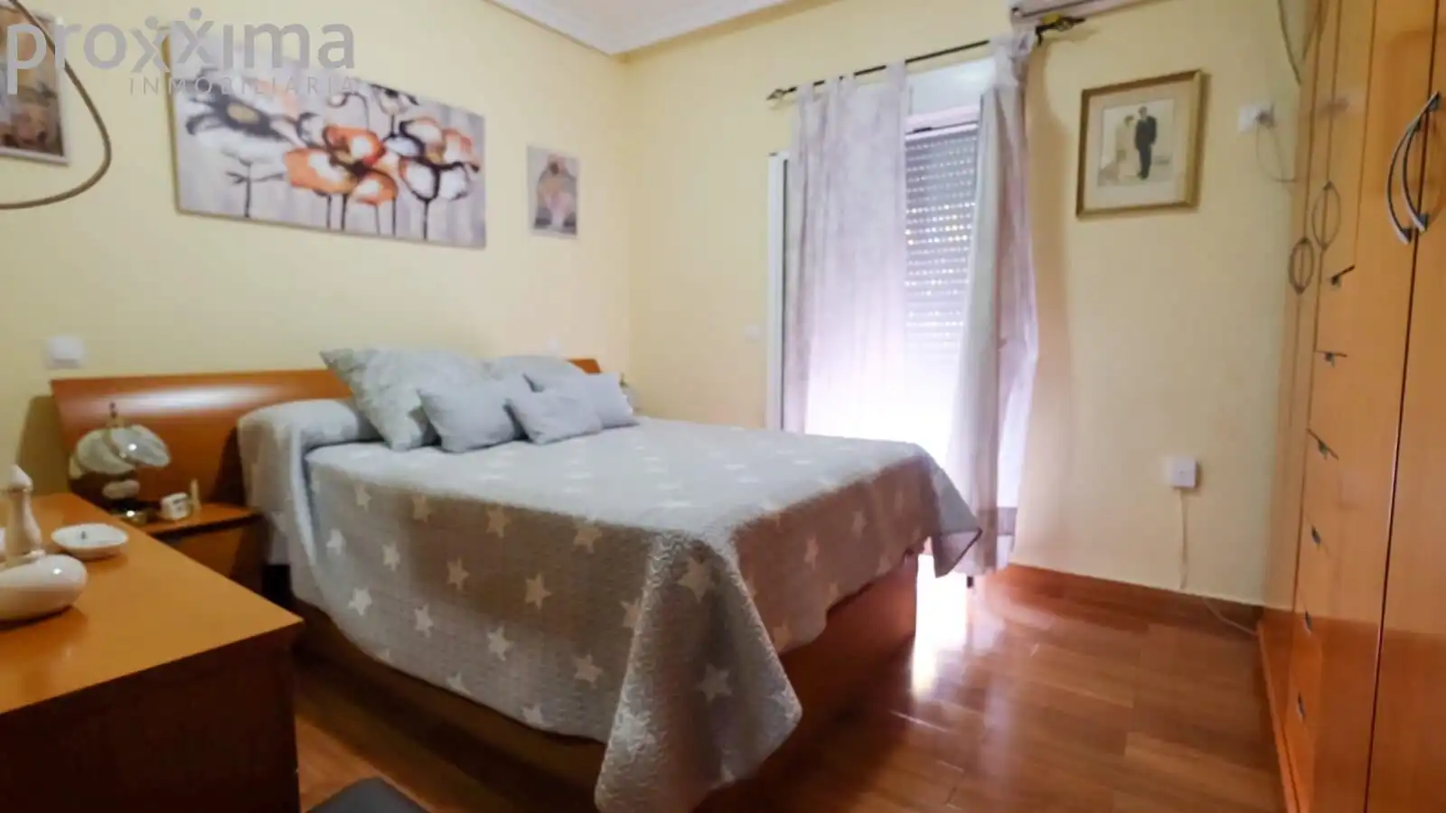 Dormitori de Casa o xalet en venda en Sevilla amb Aire condicionat, Terrassa i Traster