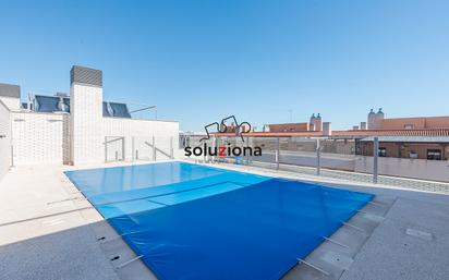 Swimming pool of Flat for sale in Getafe  with Heating, Terrace and Balcony