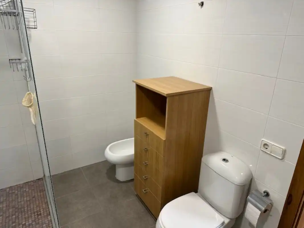 Baño de Piso en venta en Gandia con Amueblado