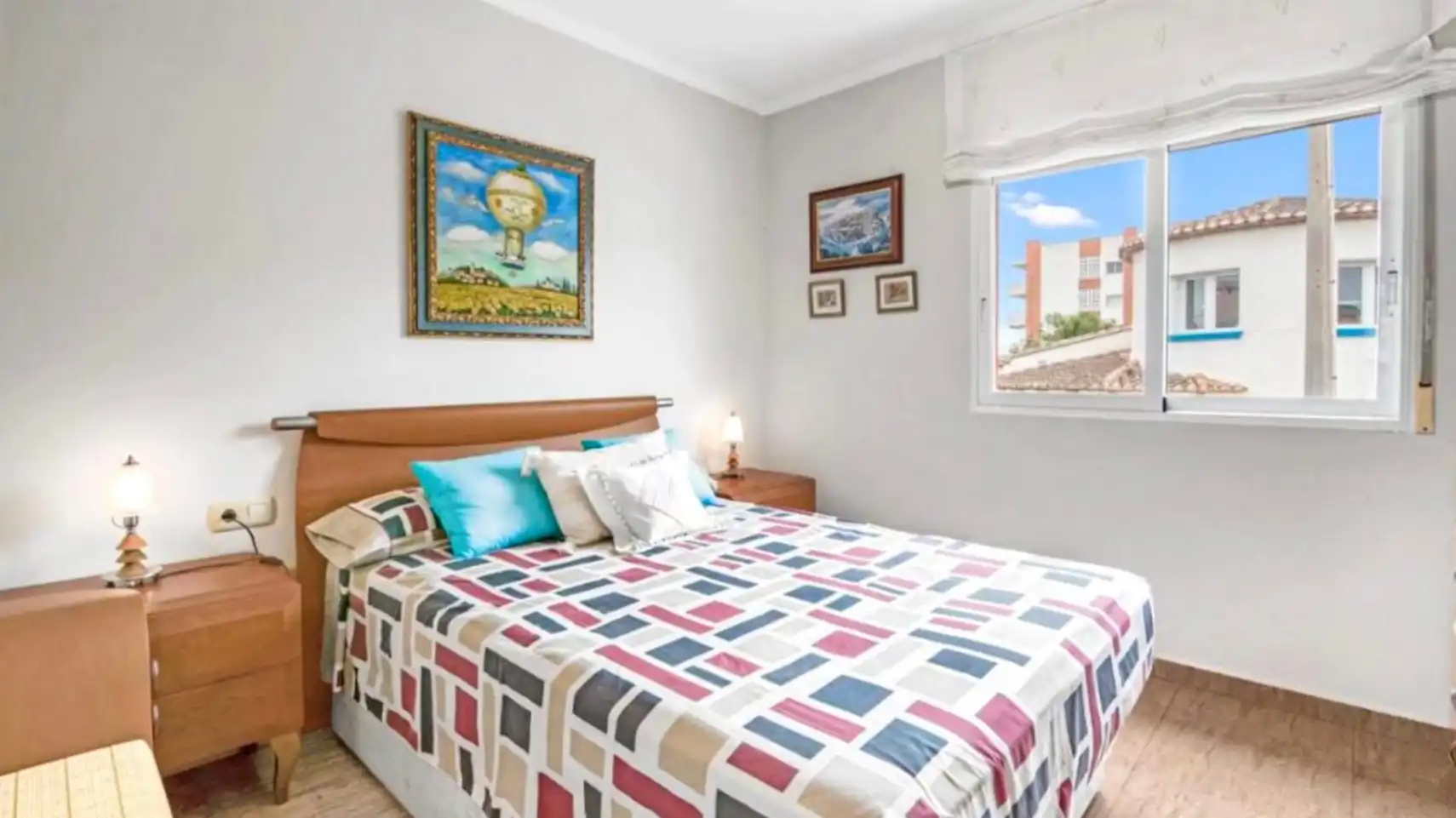Schlafzimmer von Haus oder Chalet zum Verkauf in Dénia mit Klimaanlage, Heizung und Privatgarten