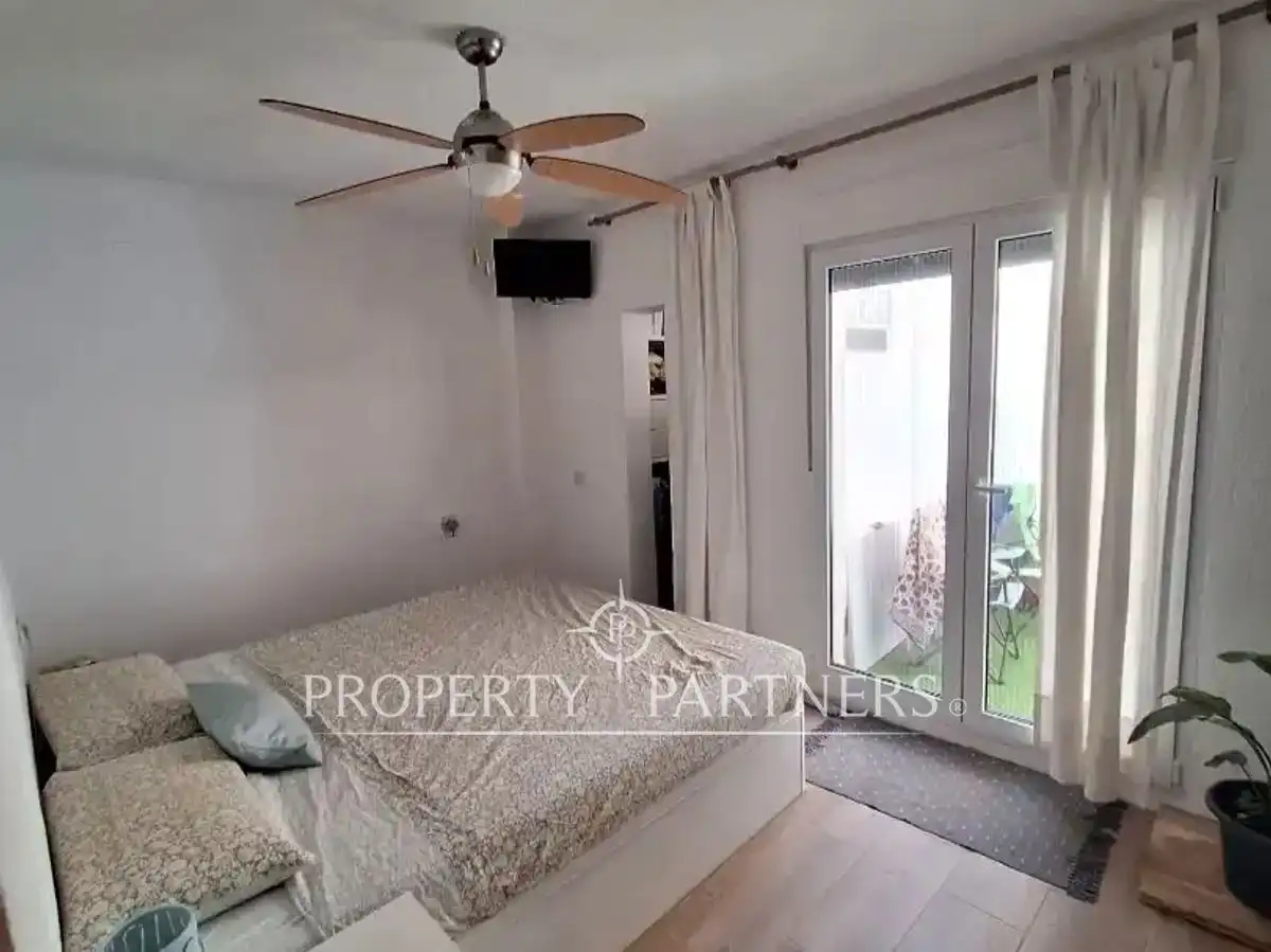 Dormitori de Apartament en venda en Burjassot amb Moblat