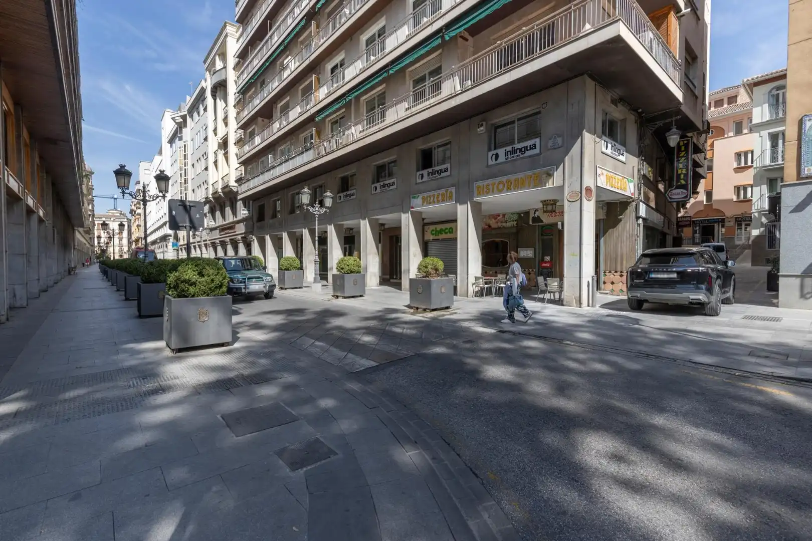 Gewerbefläche zum Verkauf in Calle Ángel Ganivet 15