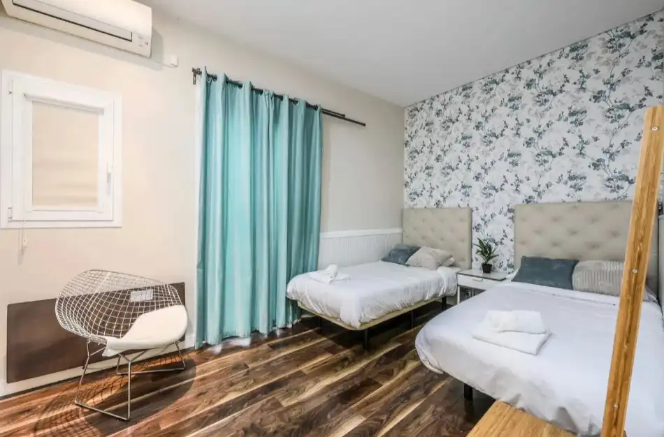 Habitación de Piso en venta en Madrid con Aire acondicionado y Calefacción