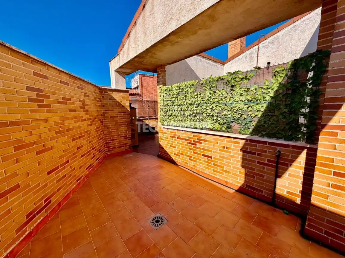 Terraza de Piso en venta en Yuncos con Aire acondicionado, Terraza y Trastero