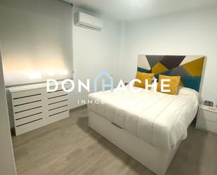 Bedroom of Flat for sale in Mérida  with Air Conditioner, Heating and Storage room