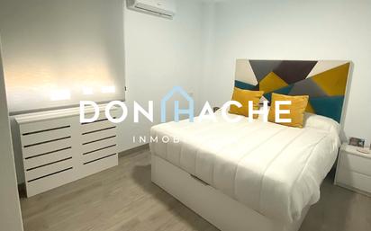 Bedroom of Flat for sale in Mérida  with Air Conditioner, Heating and Storage room