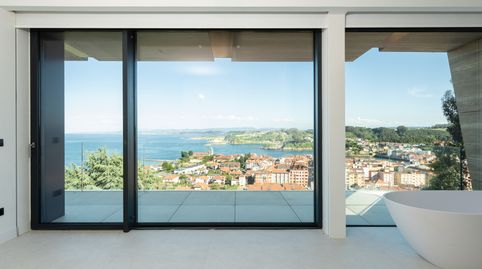 Exclusividad, diseño y vistas al mar en Urbanización privada