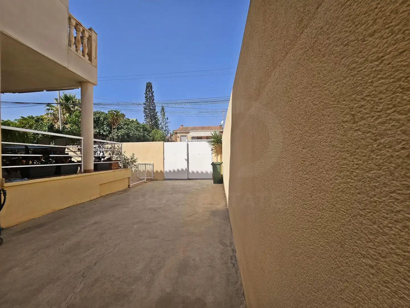 Terrassa de Casa o xalet en venda en Calabardina