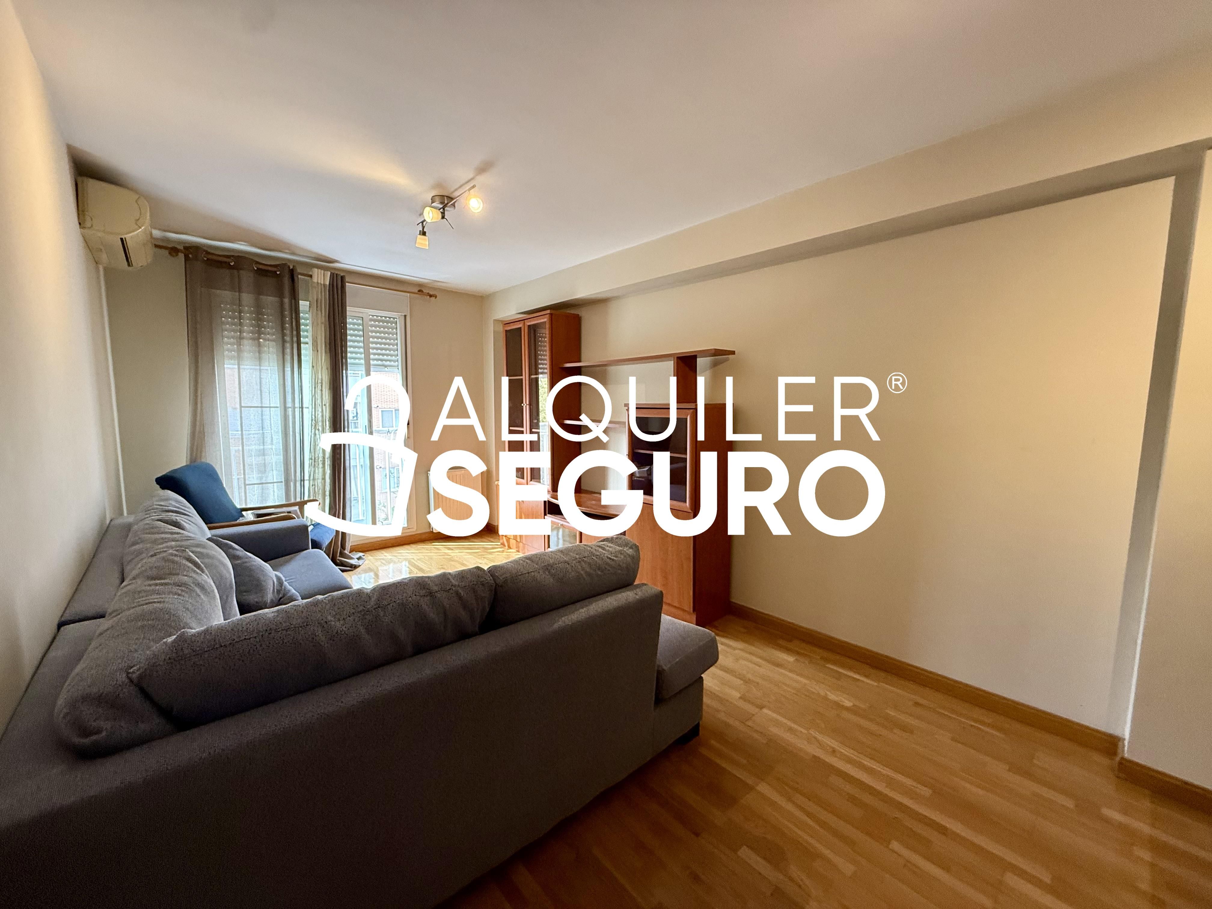 Sala de estar de Piso de alquiler en Leganés con Aire acondicionado, Calefacción y Trastero