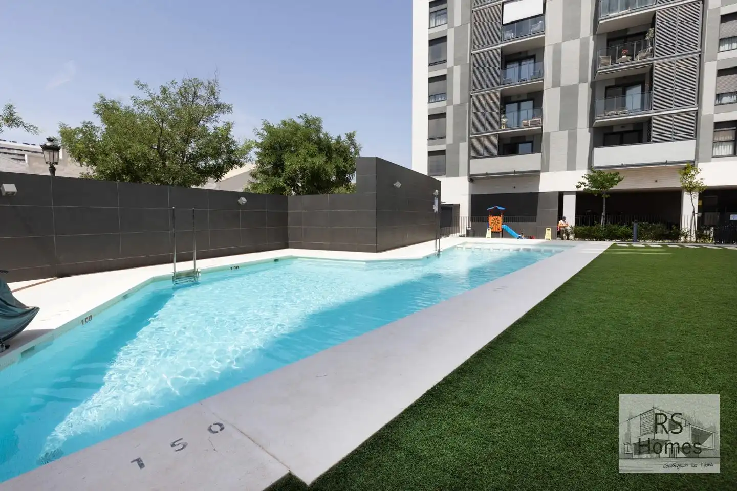 Piscina de Piso en venta en Valencia con Aire acondicionado, Calefacción y Trastero