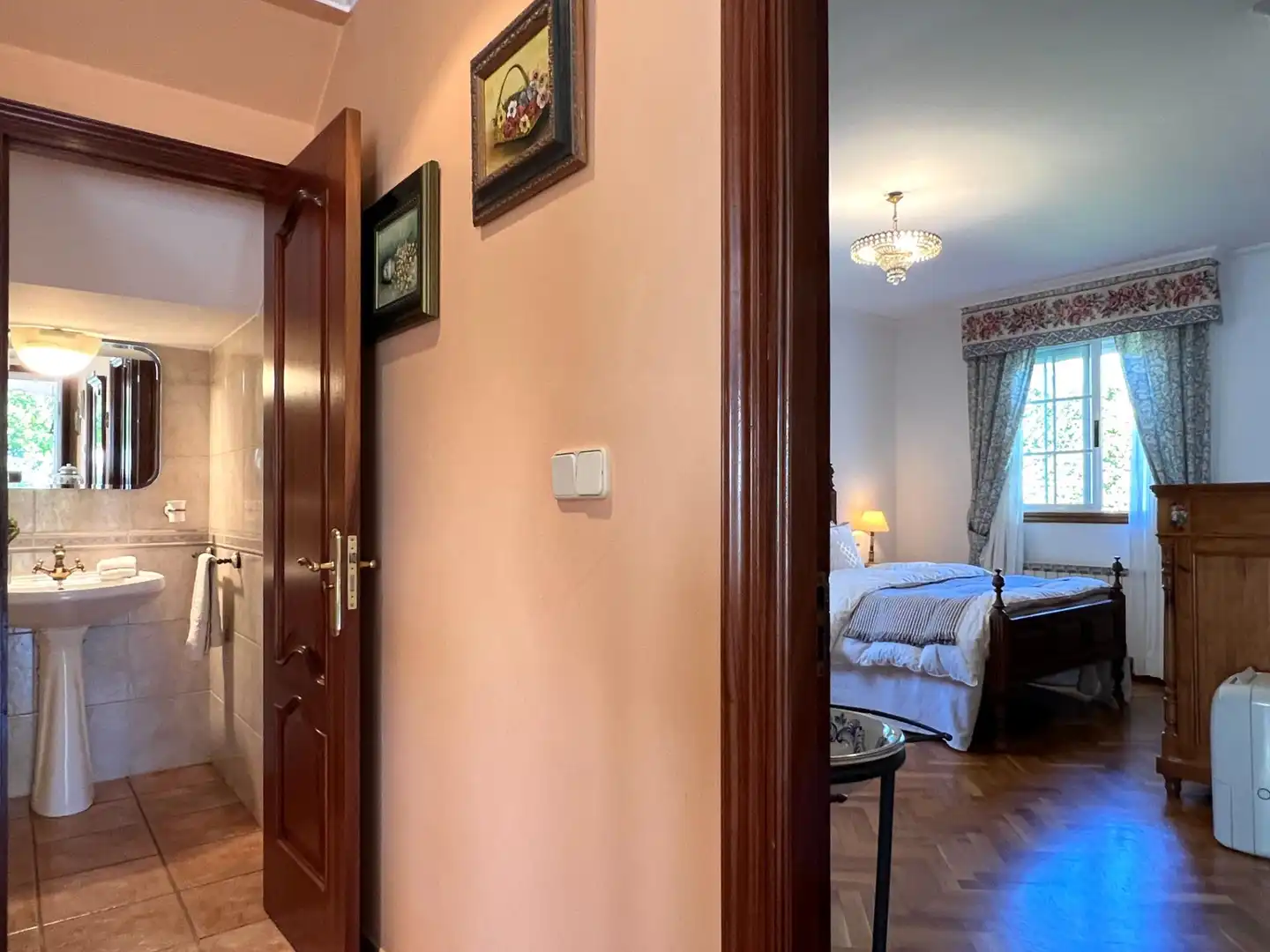 Houses for sale in Bergondo, A Coruña