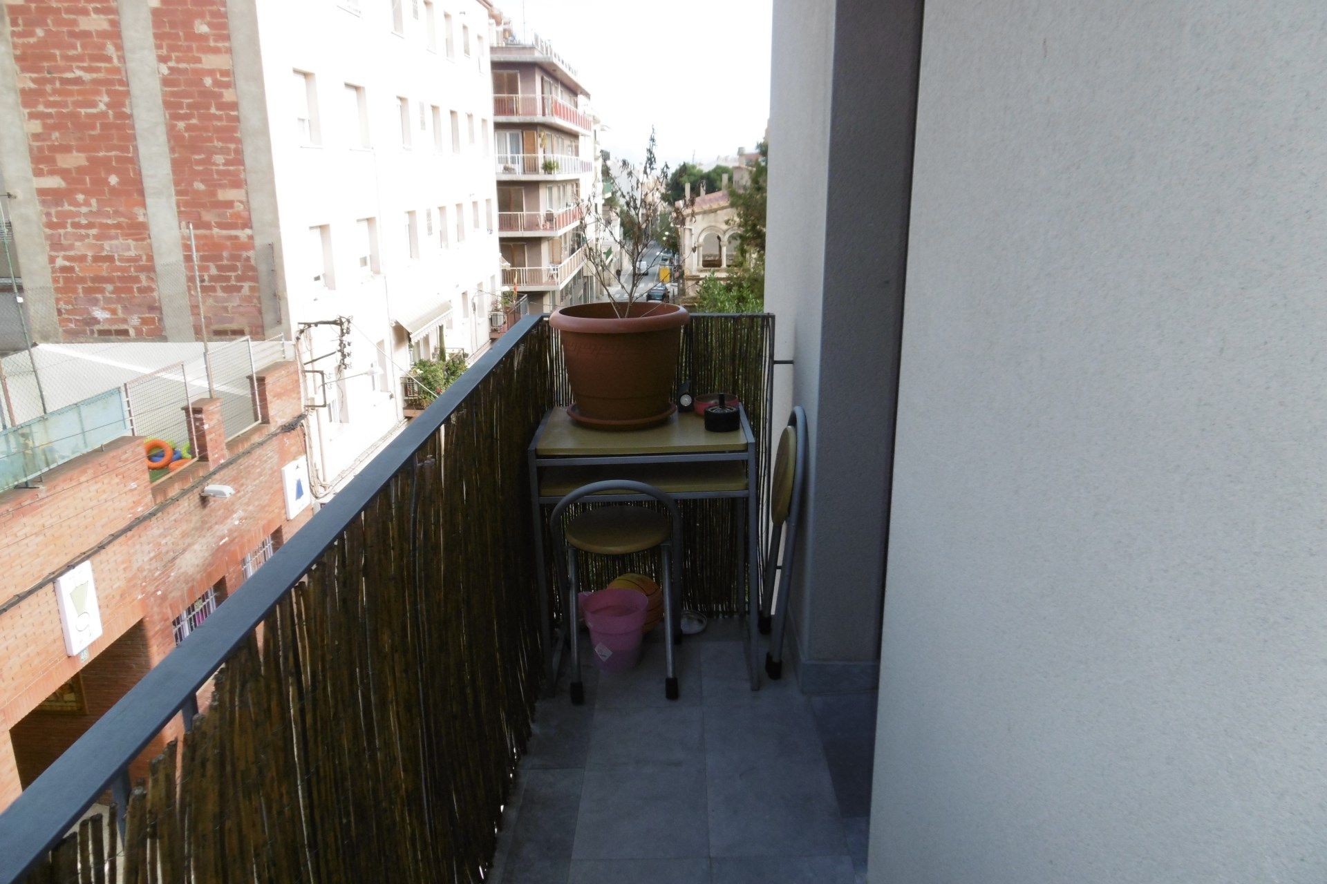 Terraza de Piso en venta en Figueres con Calefacción