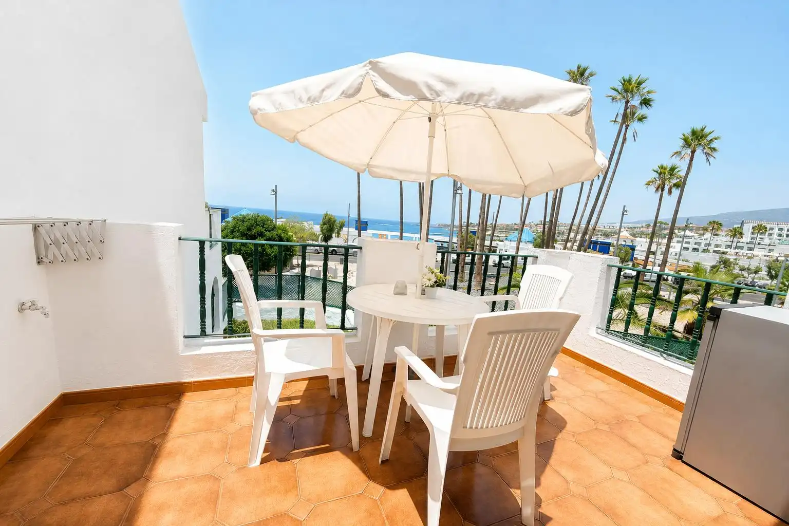 Terrace of Study for sale in Adeje  with Air Conditioner, Furnished and Oven