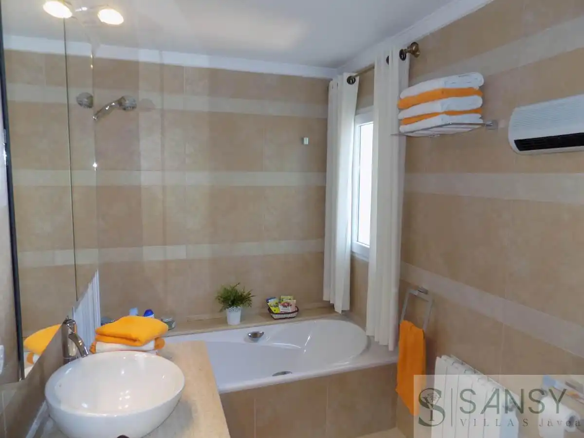 Detached house with pool for sale in Paichi, imagen 11