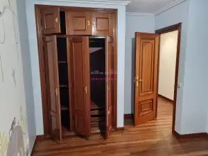 Piso de alquiler en Rúa de Rosalía de Castro, 53, Centro - Areal