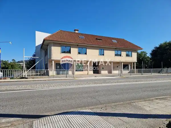 Industrial buildings for sale in Avenida do Aeroporto, Cabral - Candeán