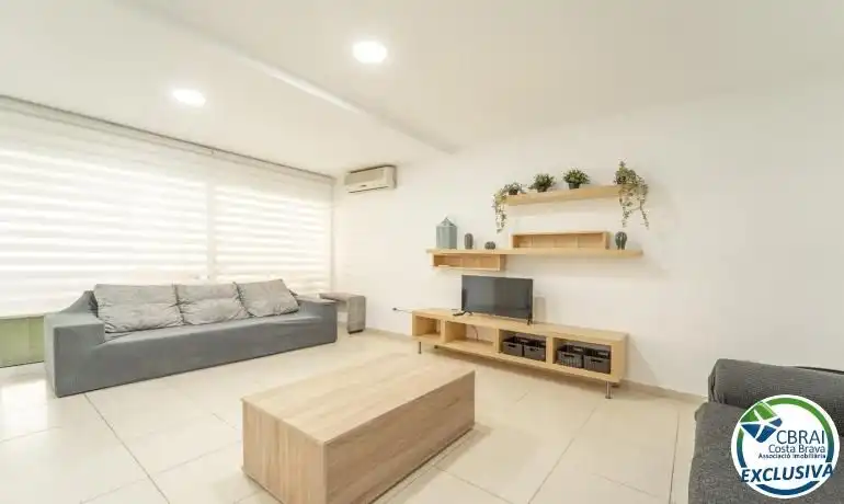 Apartament amb piscina en venda a Carrer Del Cap Ponent, imagen 11