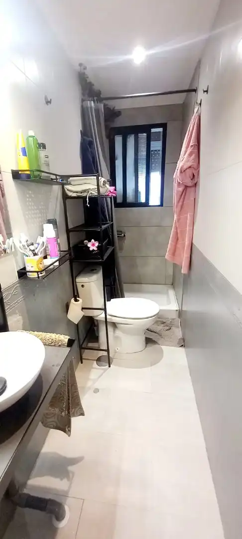 Baño de Piso en venta en Sevilla con Aire acondicionado y Terraza