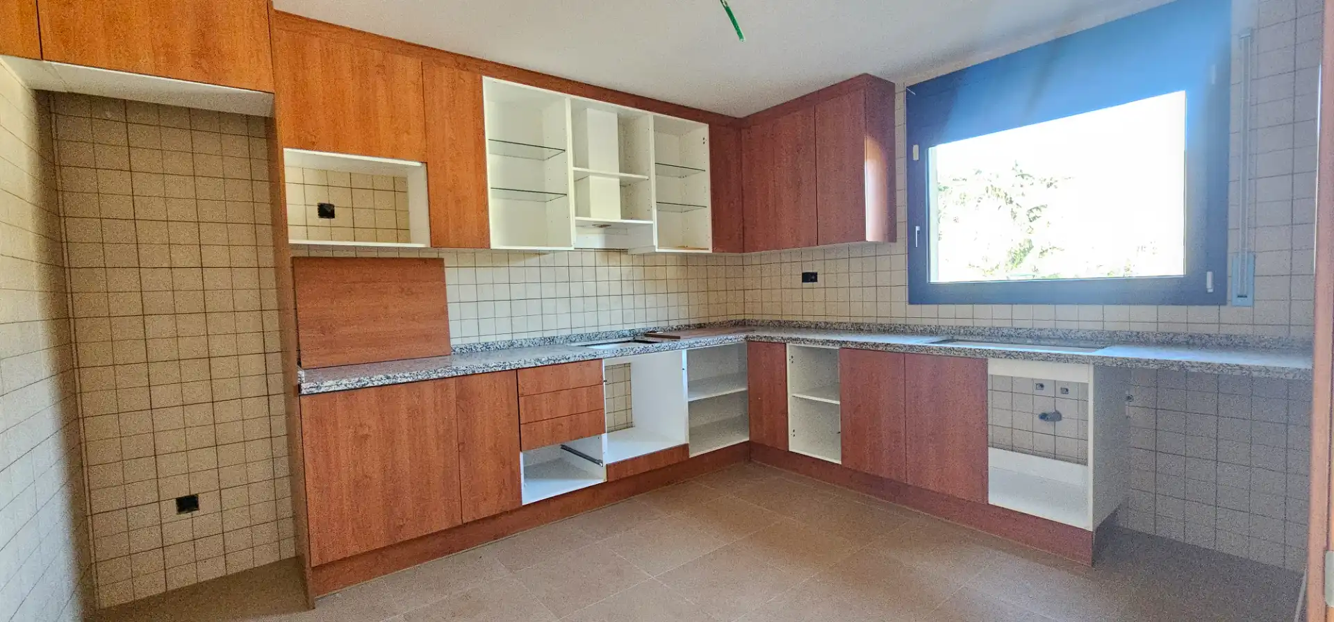 Cuina de Casa adosada en venda en Arbúcies amb Jardí privat, Terrassa i Traster