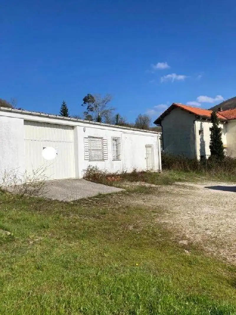 Residential zum Verkauf in Rionansa
