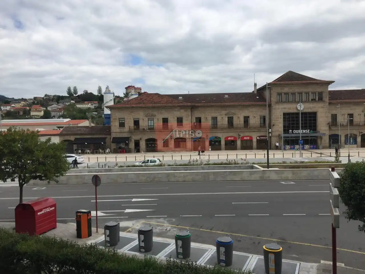 Vista exterior de Piso de alquiler en Ourense Capital  con Calefacción, Amueblado y Balcón