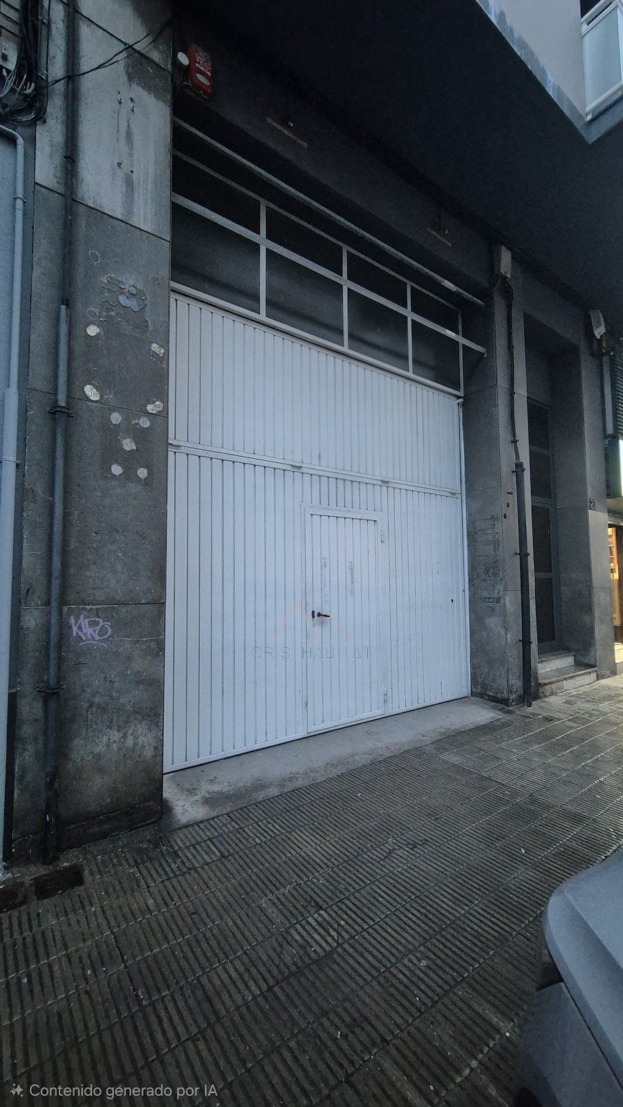 Nau industrial de lloguer a Carrer Pica d'Estats, Instituts - Universitat