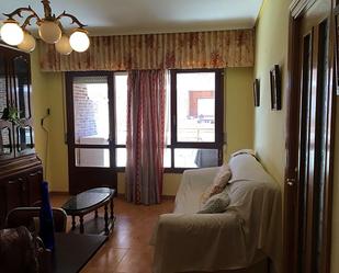 Living room of Flat to rent in Medina de Pomar  with Terrace