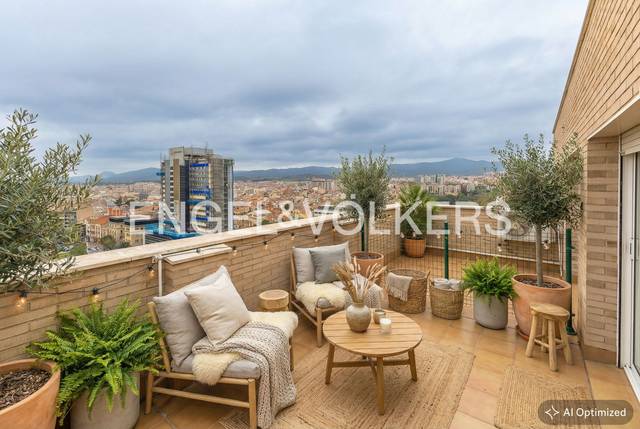 Ático en Venta en Carrer de la Igualtat en Cementiri Vell