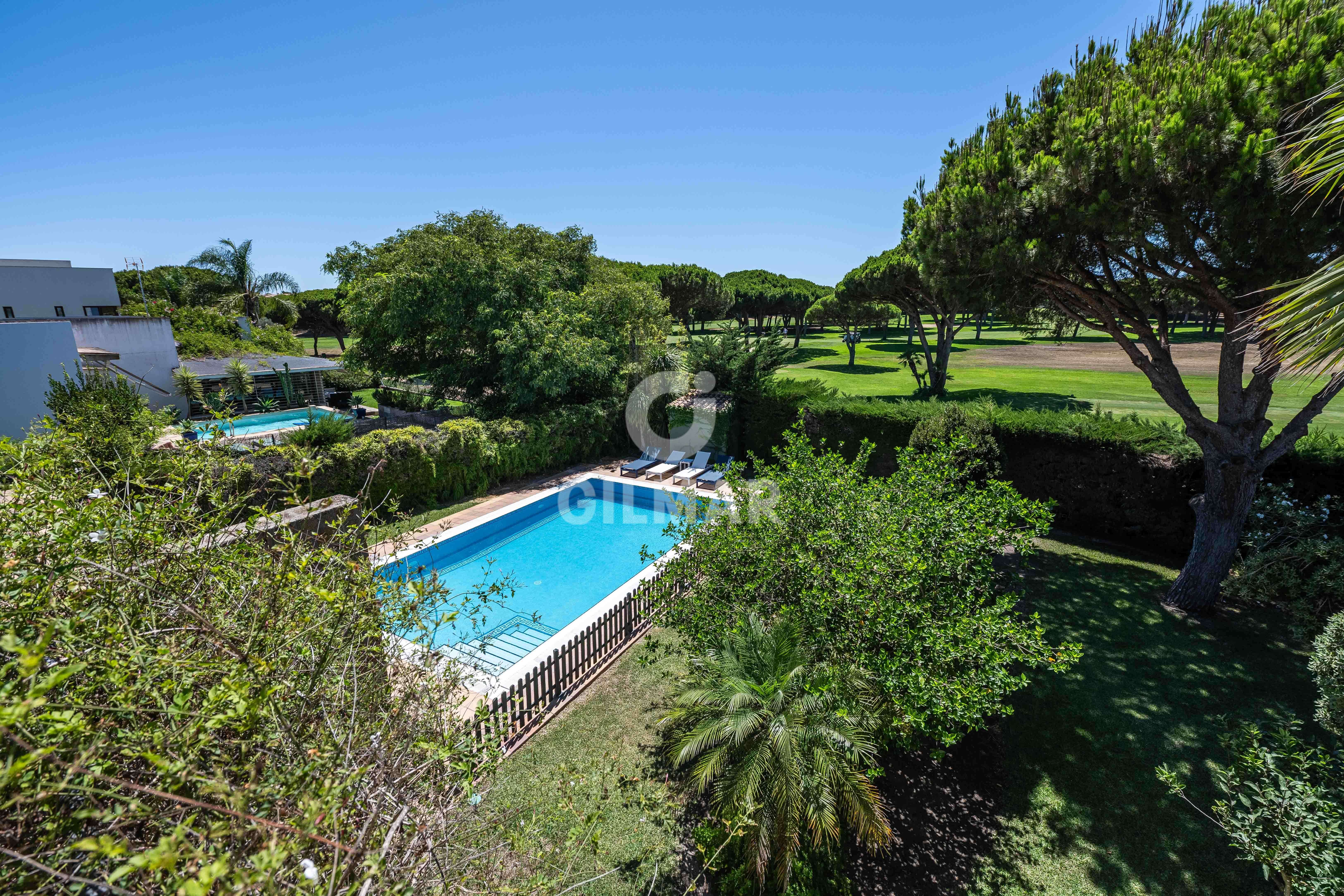 Jardí de Casa o xalet en venda en Chiclana de la Frontera amb Calefacció, Jardí privat i Piscina
