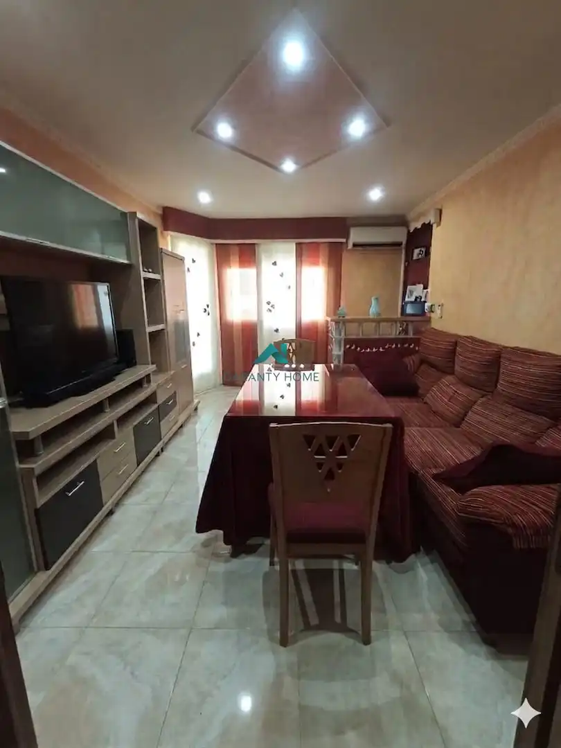 Schlafzimmer von Wohnung zum Verkauf in Torredonjimeno mit Klimaanlage, Terrasse und Möbliert