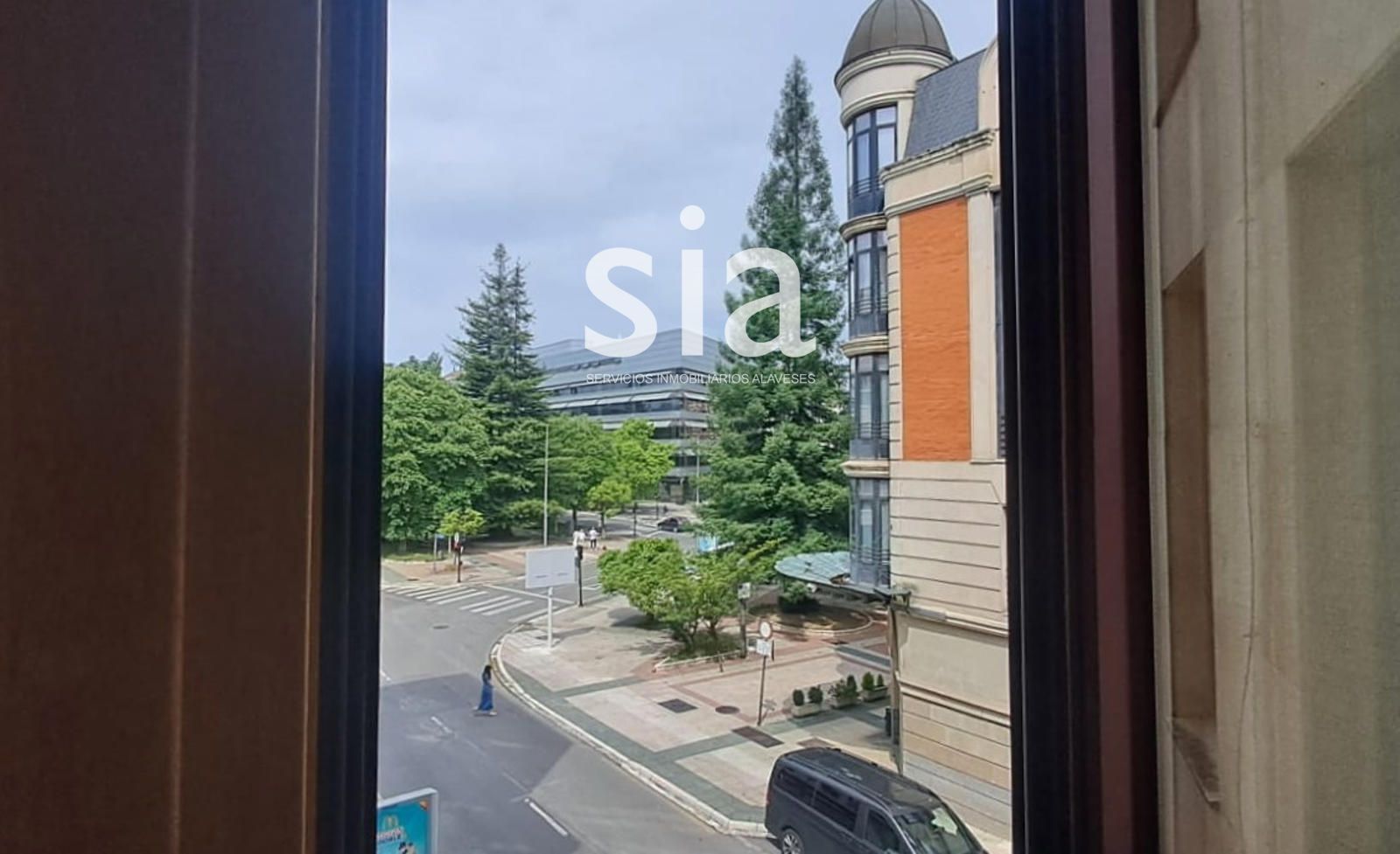 Vista exterior de Pis de lloguer en Vitoria - Gasteiz amb Calefacció, Terrassa i Moblat