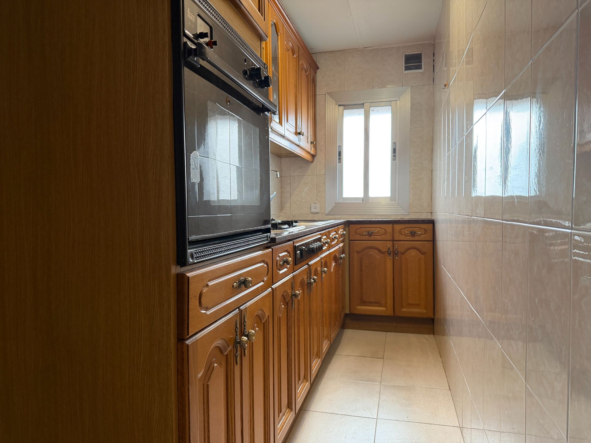 Küche von Wohnung zum Verkauf in Badalona mit Balkon