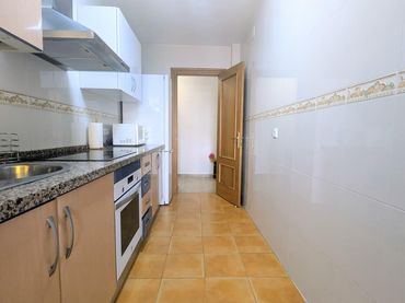 Flat with balcony to rent in Los Boliches