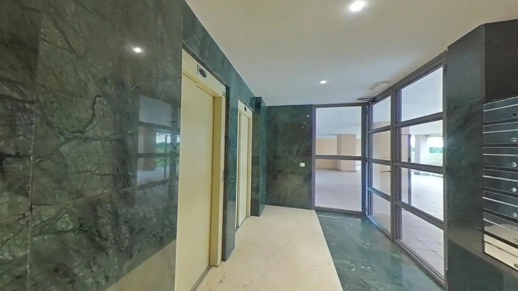 Piso en venta en Madrid con Aire acondicionado, Calefacción y Parquet